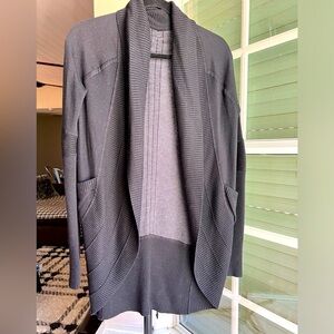 Lululemon reversible convertible knit wrap